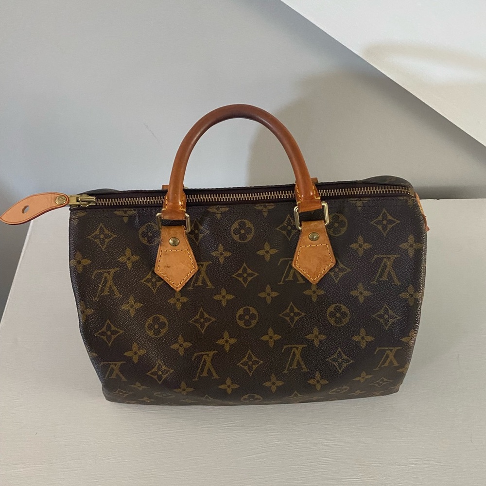 Louis Vuitton Speedy 30 Authentic